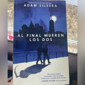 They Both Die at the End (Spanish & Paperback)